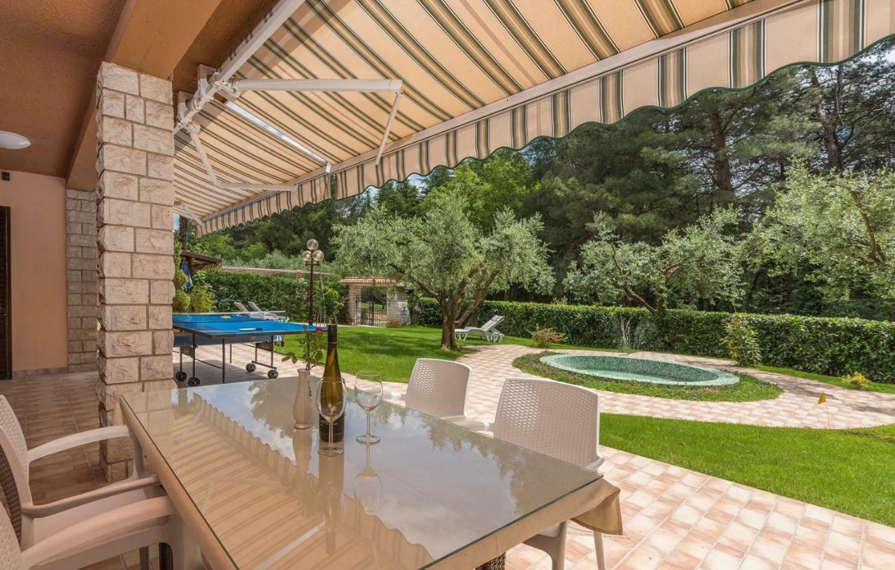 Apartments Rakovac بوريتش الغرفة الصورة