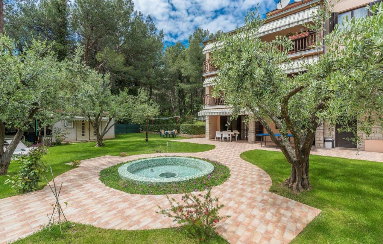 Apartments Rakovac بوريتش الغرفة الصورة